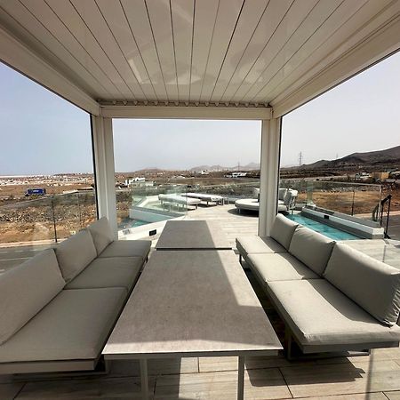 Villa Poseidon Corralejo With Private Heated Pool, Sauna And Stunning Volcano Views By Amazzzing Travel Εξωτερικό φωτογραφία