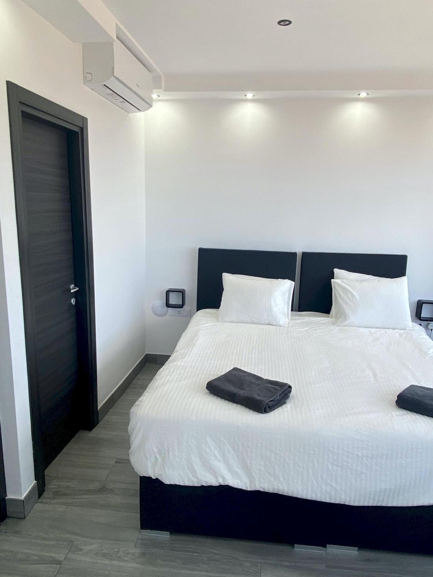 Villa Poseidon Corralejo With Private Heated Pool, Sauna And Stunning Volcano Views By Amazzzing Travel Εξωτερικό φωτογραφία