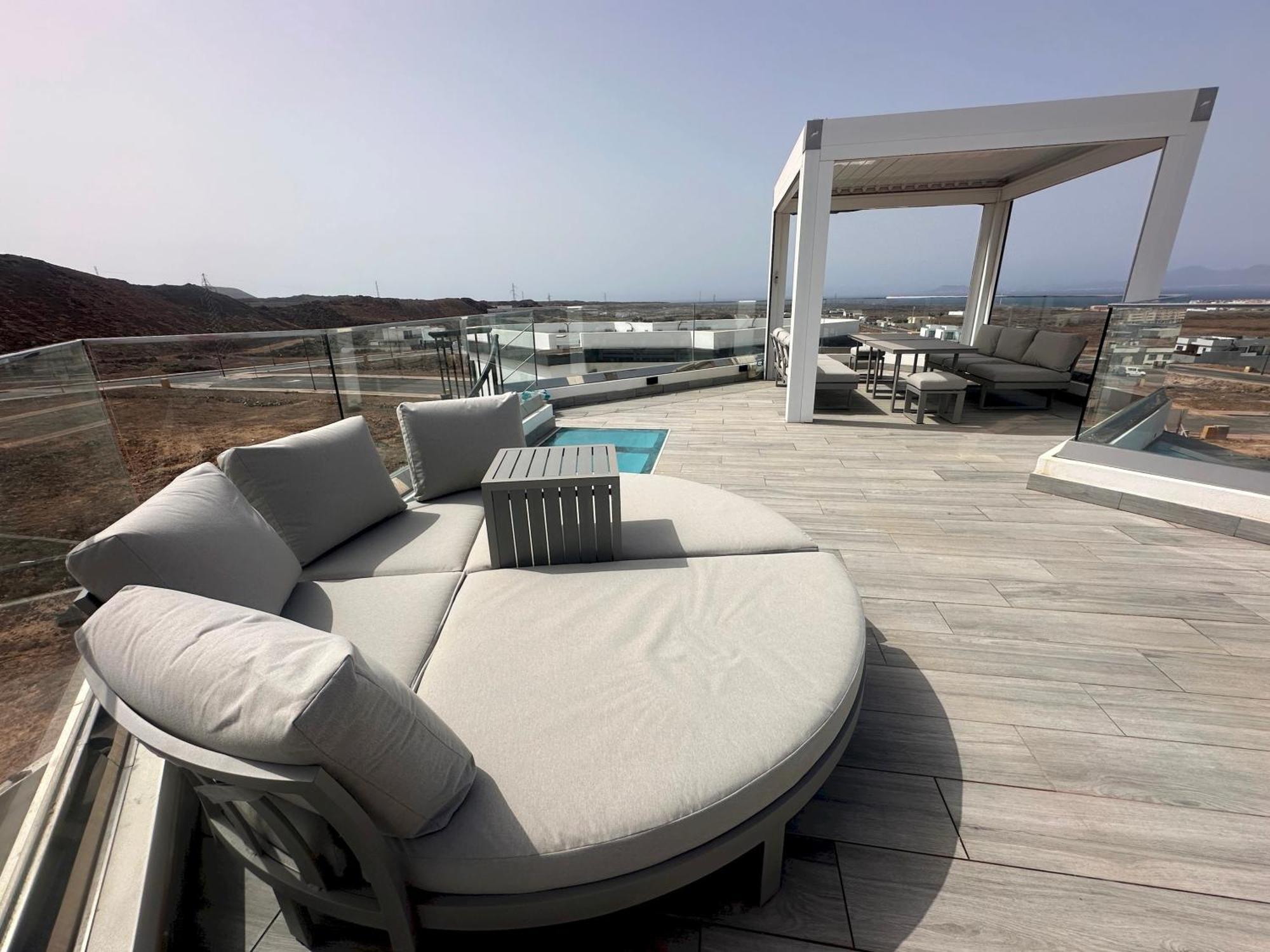 Villa Poseidon Corralejo With Private Heated Pool, Sauna And Stunning Volcano Views By Amazzzing Travel Εξωτερικό φωτογραφία
